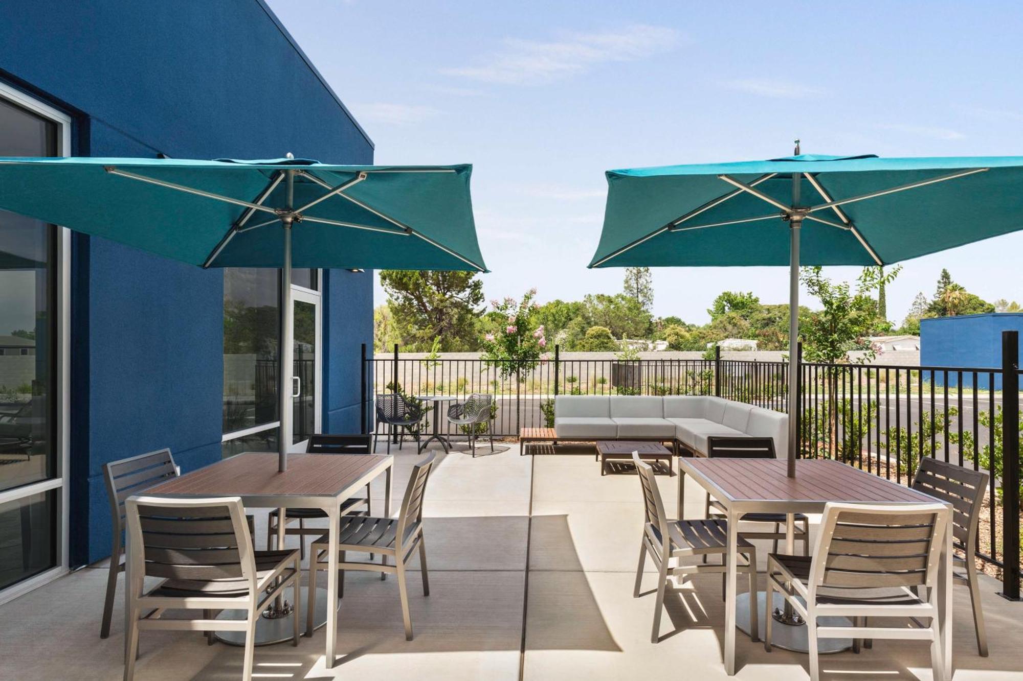 Hampton Inn & Suites Oroville Exterior foto